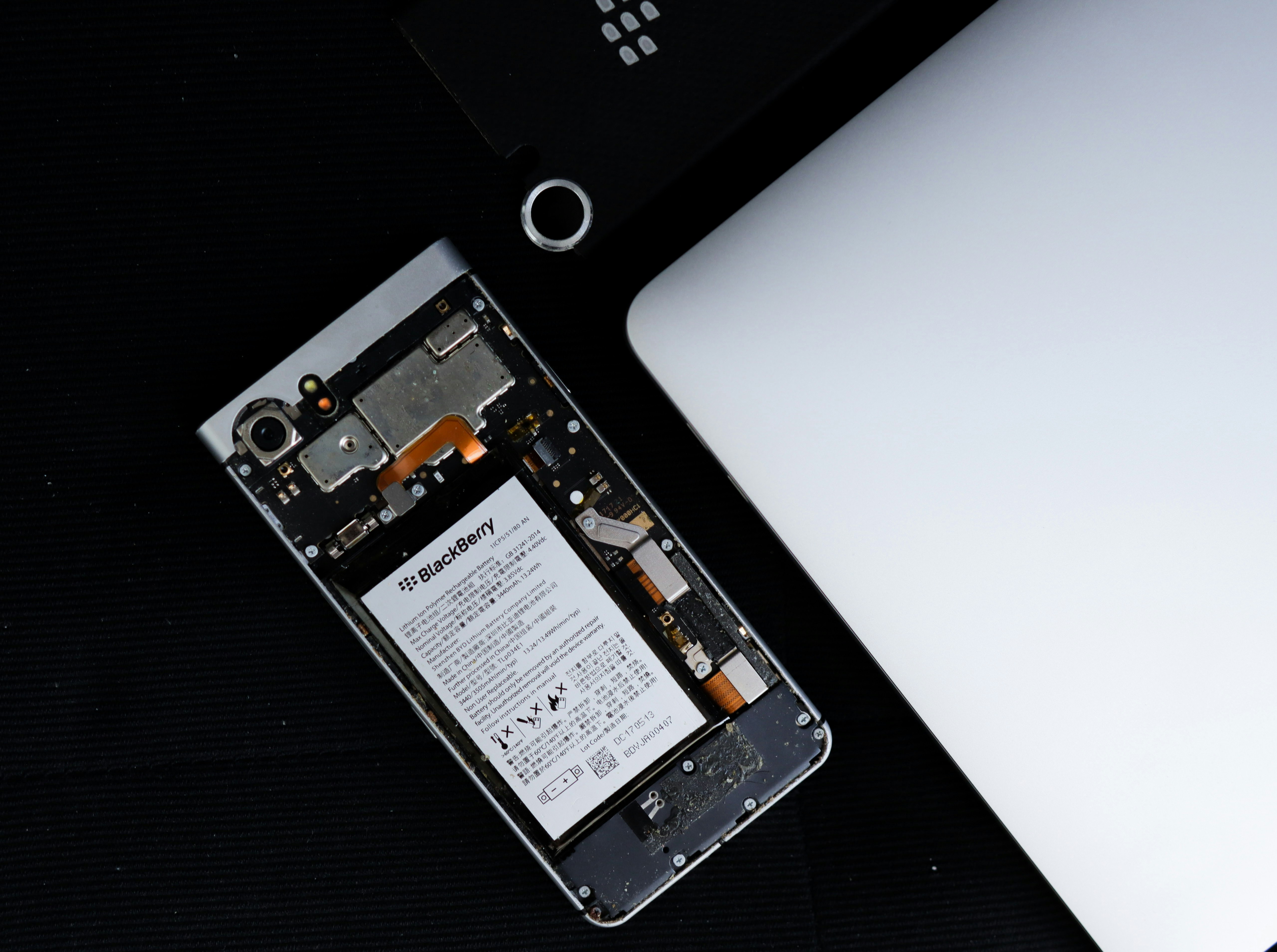 Macbook service Centre in Mount Road